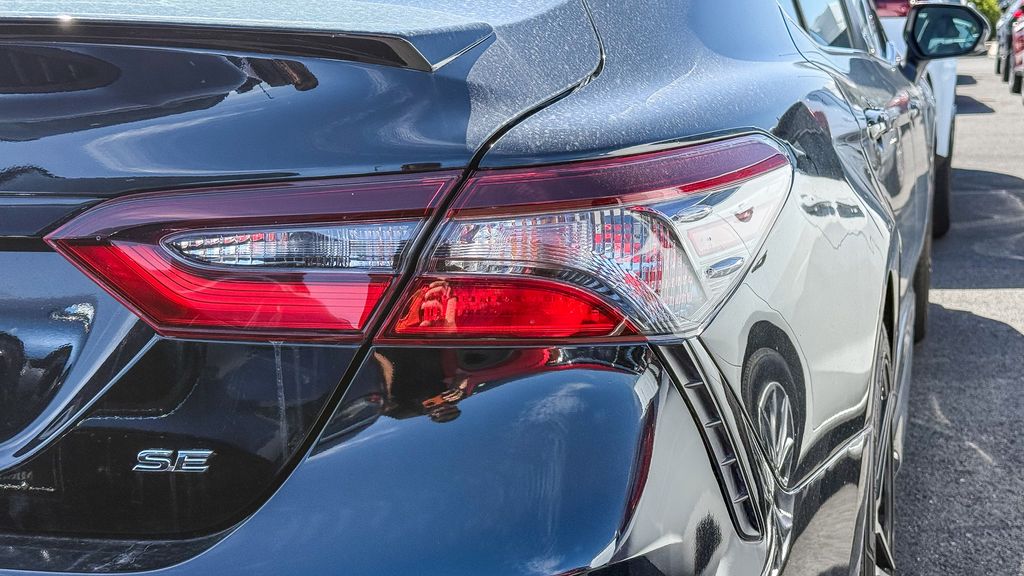 Thumbnail: 2024 Toyota Camry - 8