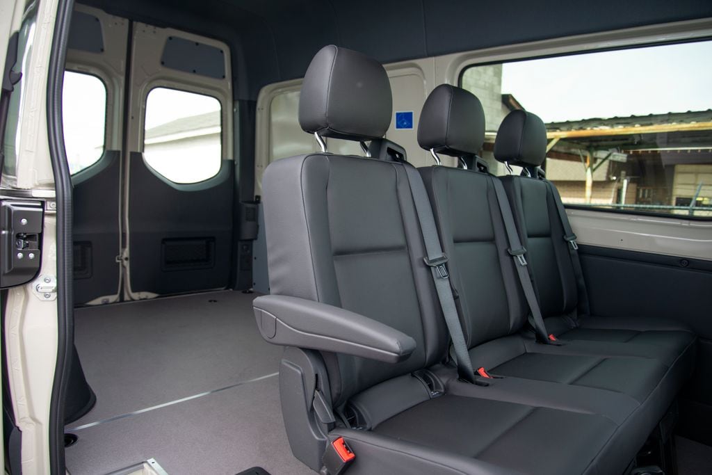 Thumbnail: 2026 Mercedes-Benz Sprinter - 22