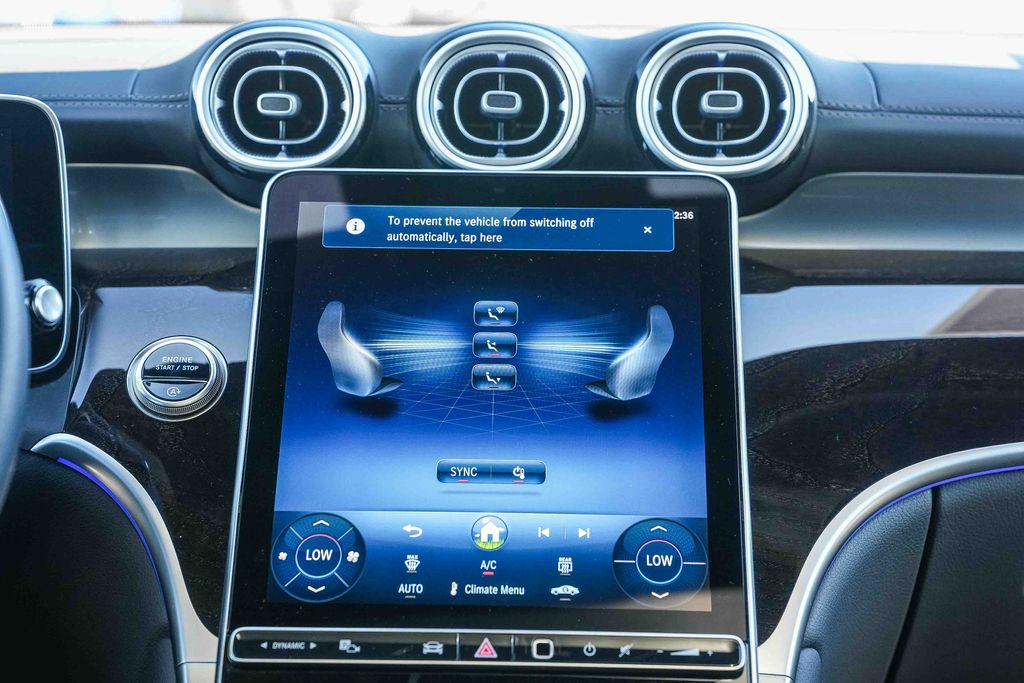 Thumbnail: 2025 Mercedes-Benz GLC - 18