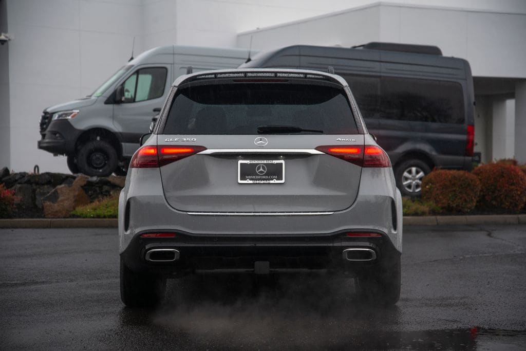 Thumbnail: 2026 Mercedes-Benz GLE - 4