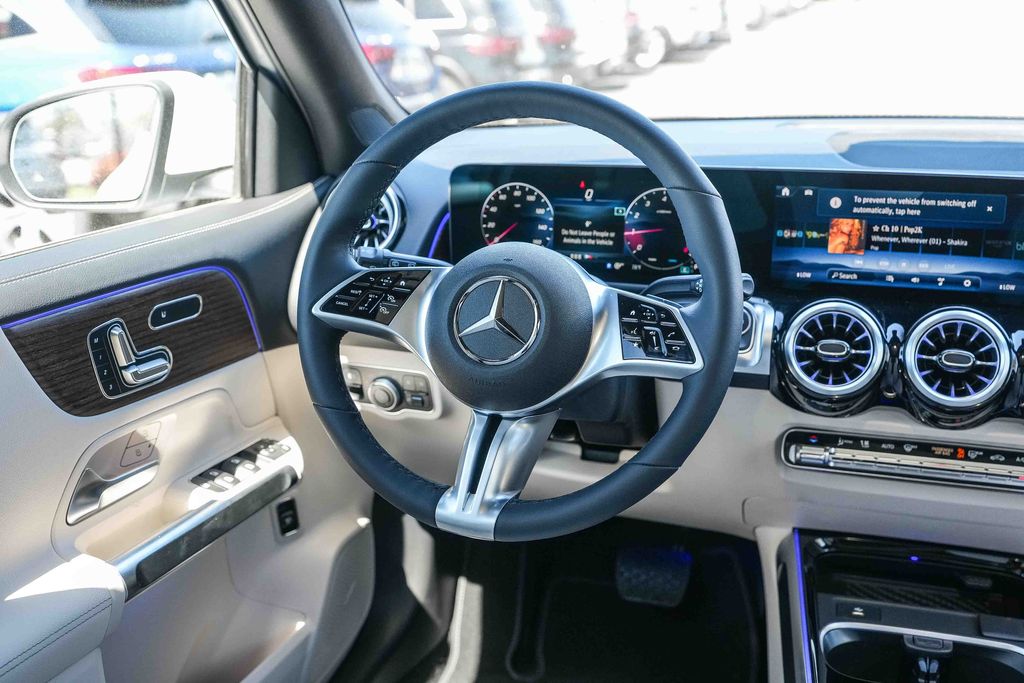 Thumbnail: 2026 Mercedes-Benz GLB - 15