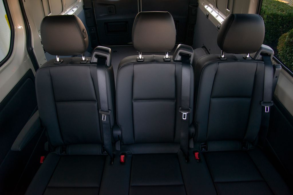 Thumbnail: 2026 Mercedes-Benz Sprinter - 18