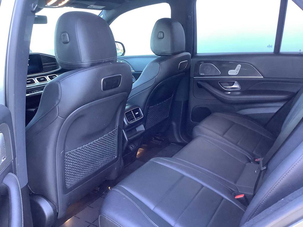 Thumbnail: 2020 Mercedes-Benz GLE - 12
