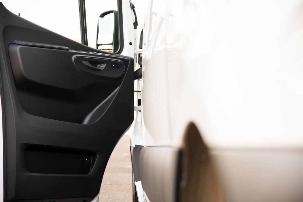 Thumbnail: 2026 Mercedes-Benz Sprinter - 11