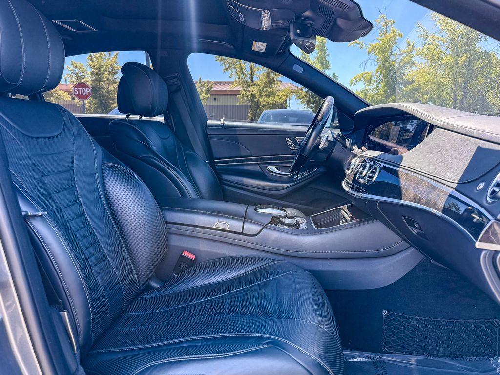 Thumbnail: 2019 Mercedes-Benz S-Class - 15