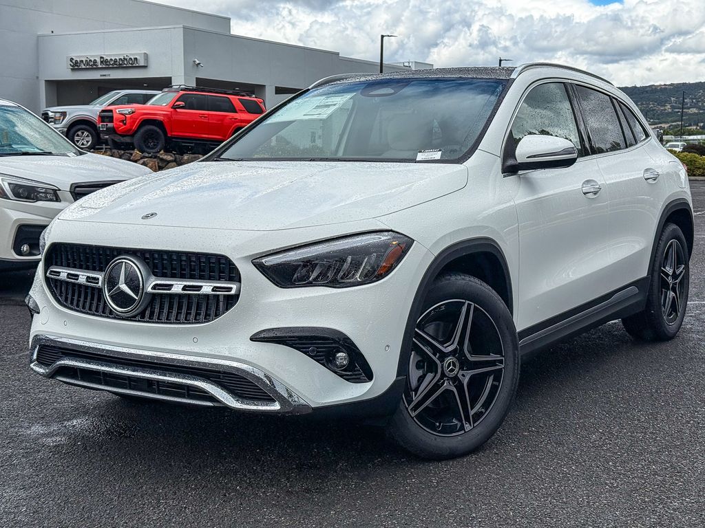 2026 Mercedes-Benz GLA GLA 250 4MATIC's photo