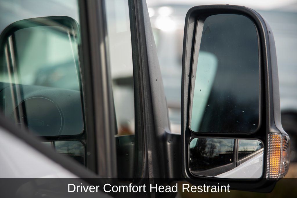 Thumbnail: 2025 Mercedes-Benz Sprinter - 23