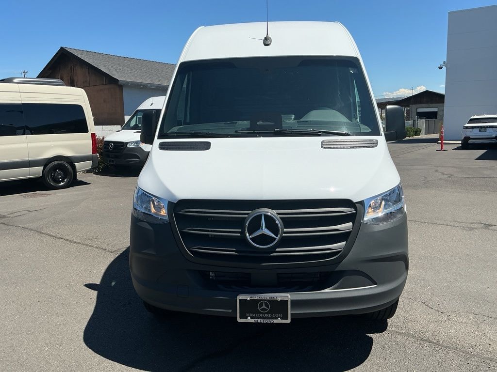 New 2026 Mercedes-Benz Sprinter 2500 Standard Roof 4-Cyl Diesel HO Van Cargo Van