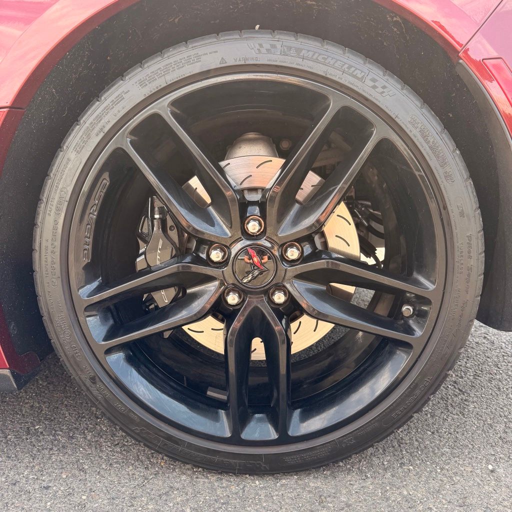 Thumbnail: 2017 Chevrolet Corvette - 9
