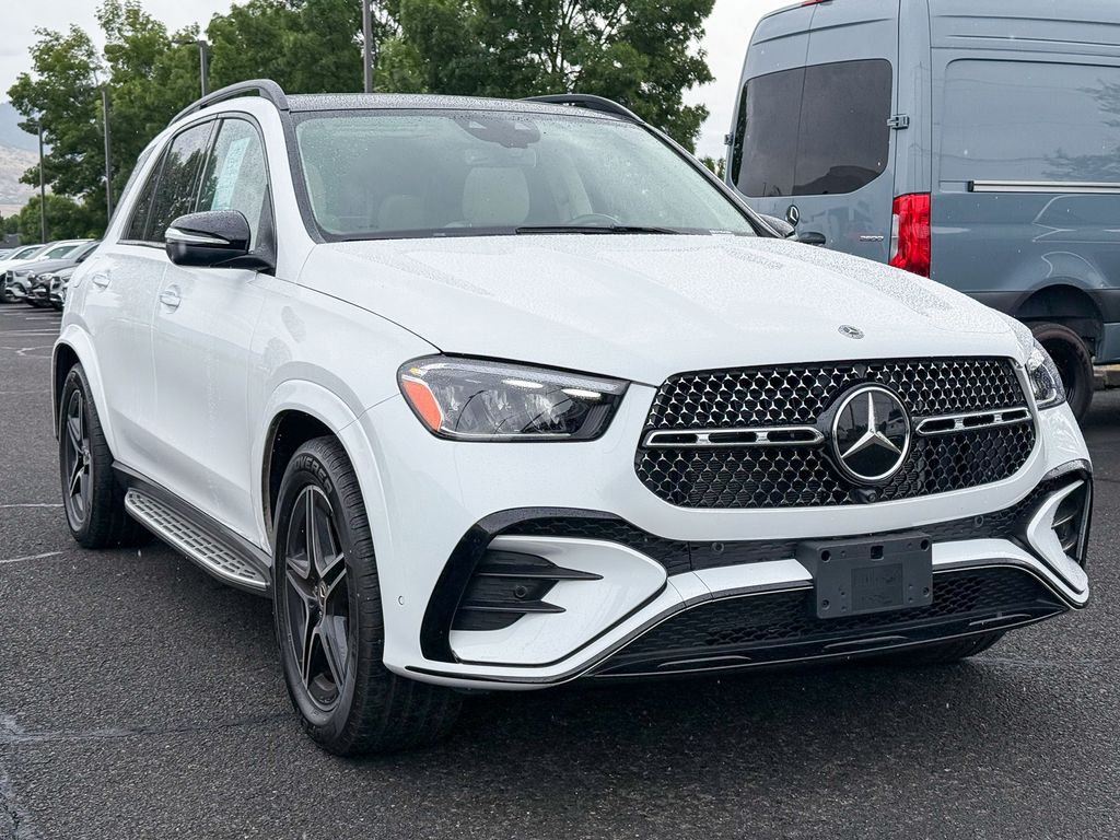 Thumbnail: 2025 Mercedes-Benz GLE - 5