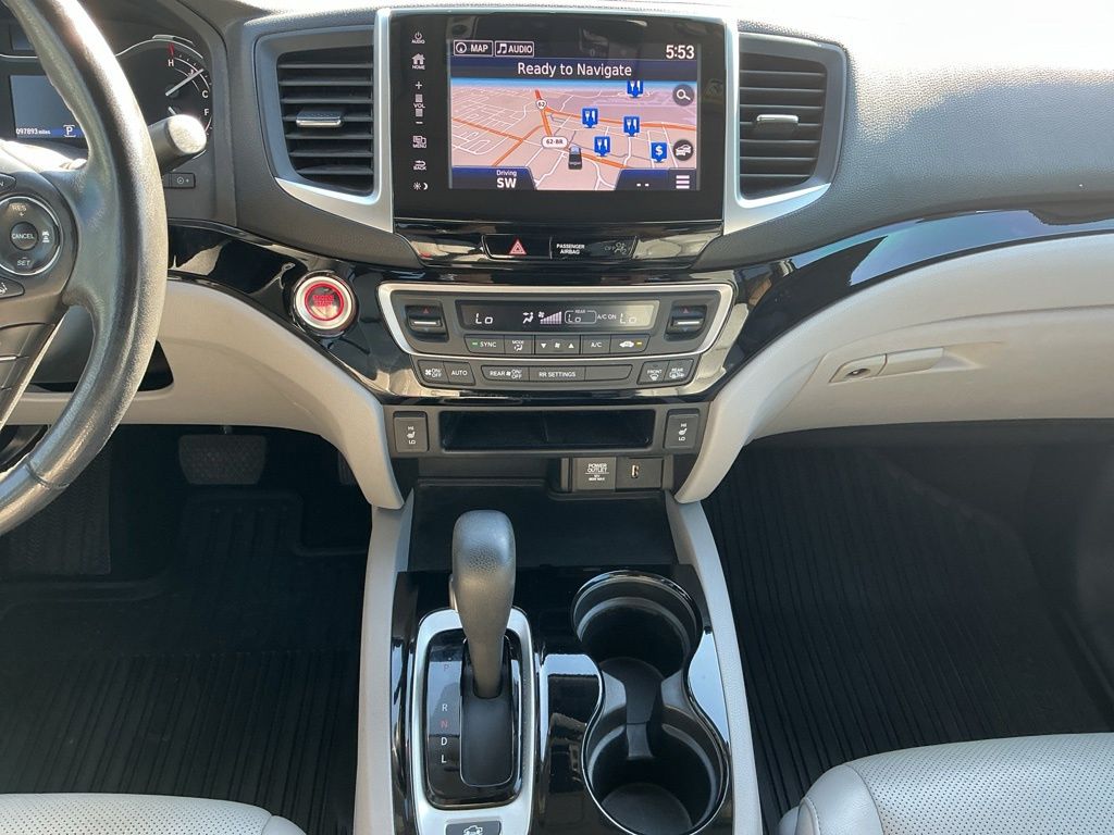 Thumbnail: 2019 Honda Ridgeline - 28