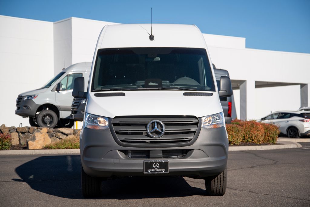 Thumbnail: 2026 Mercedes-Benz Sprinter - 2