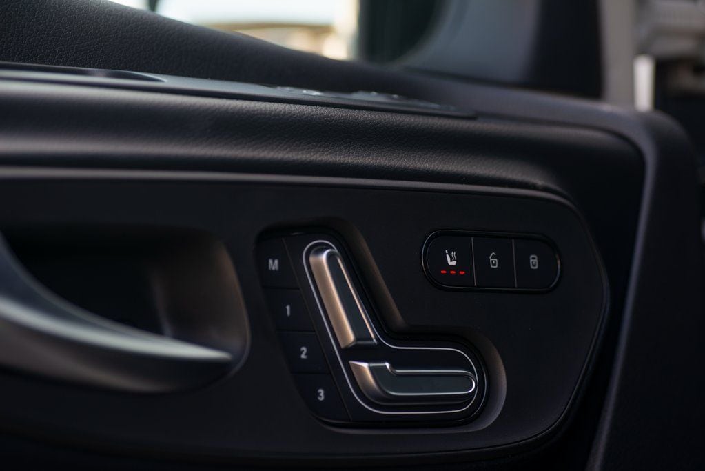 Thumbnail: 2025 Mercedes-Benz Sprinter - 11