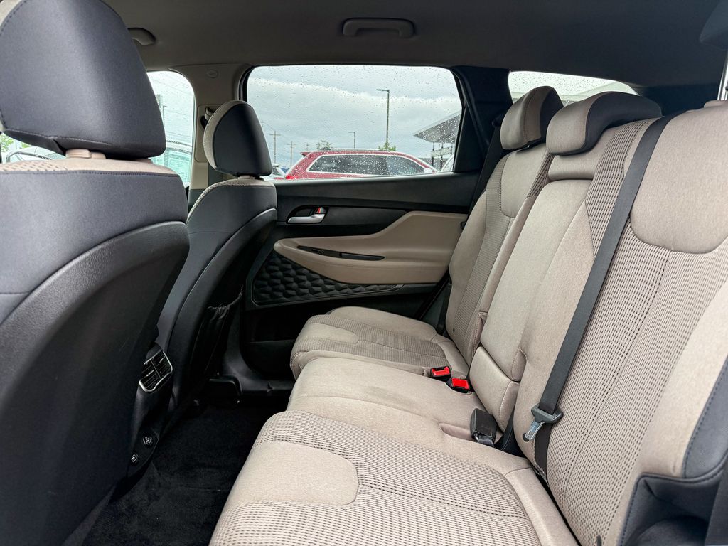 2022 Hyundai Santa Fe SEL - Photo 18