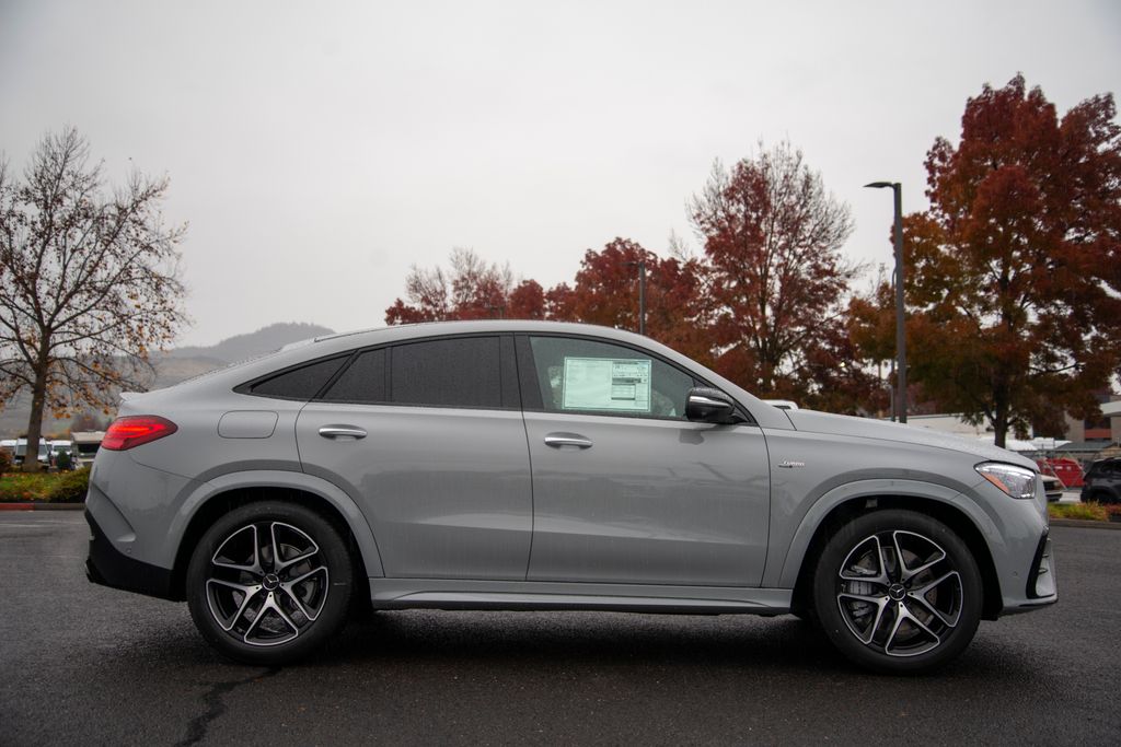 Thumbnail: 2026 Mercedes-Benz GLE - 5