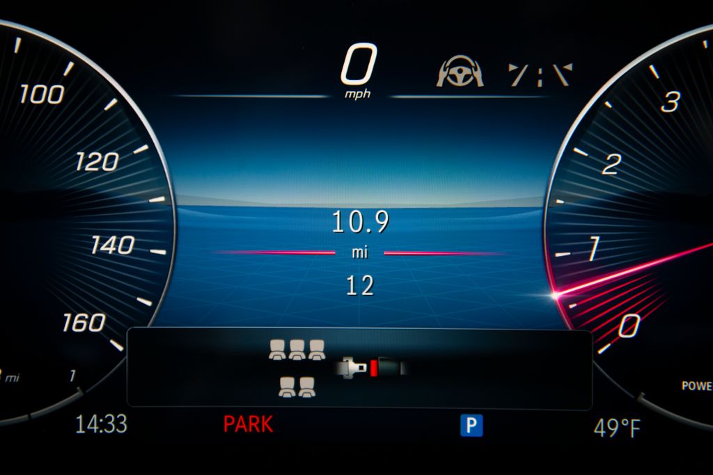 Thumbnail: 2026 Mercedes-Benz GLE - 25