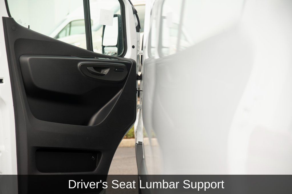 Thumbnail: 2025 Mercedes-Benz Sprinter - 27