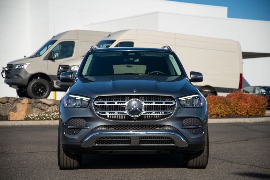 Thumbnail: 2026 Mercedes-Benz GLE - 2