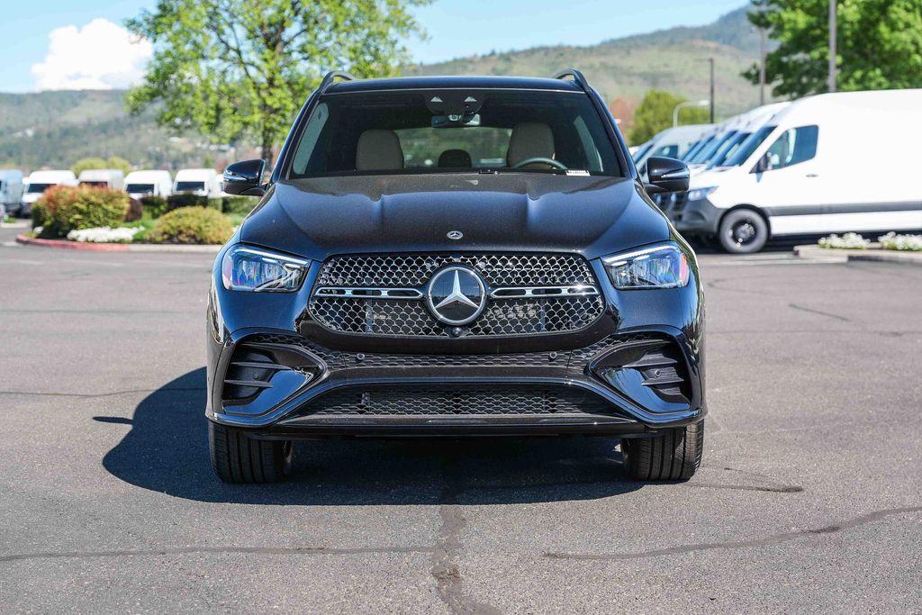 Thumbnail: 2026 Mercedes-Benz GLE - 4