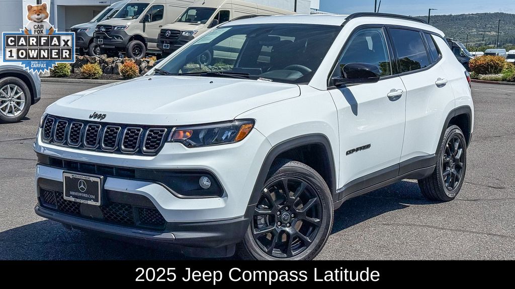 2025 Jeep Compass Latitude 4X4's photo