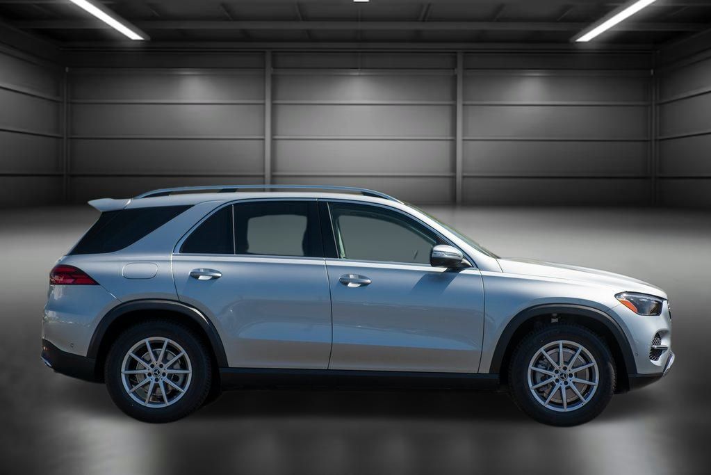 Thumbnail: 2025 Mercedes-Benz GLE - 8