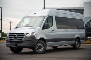 2025 Mercedes-Benz Sprinter 2500 High Roof 4-Cyl Diesel HO Van Passenger Van