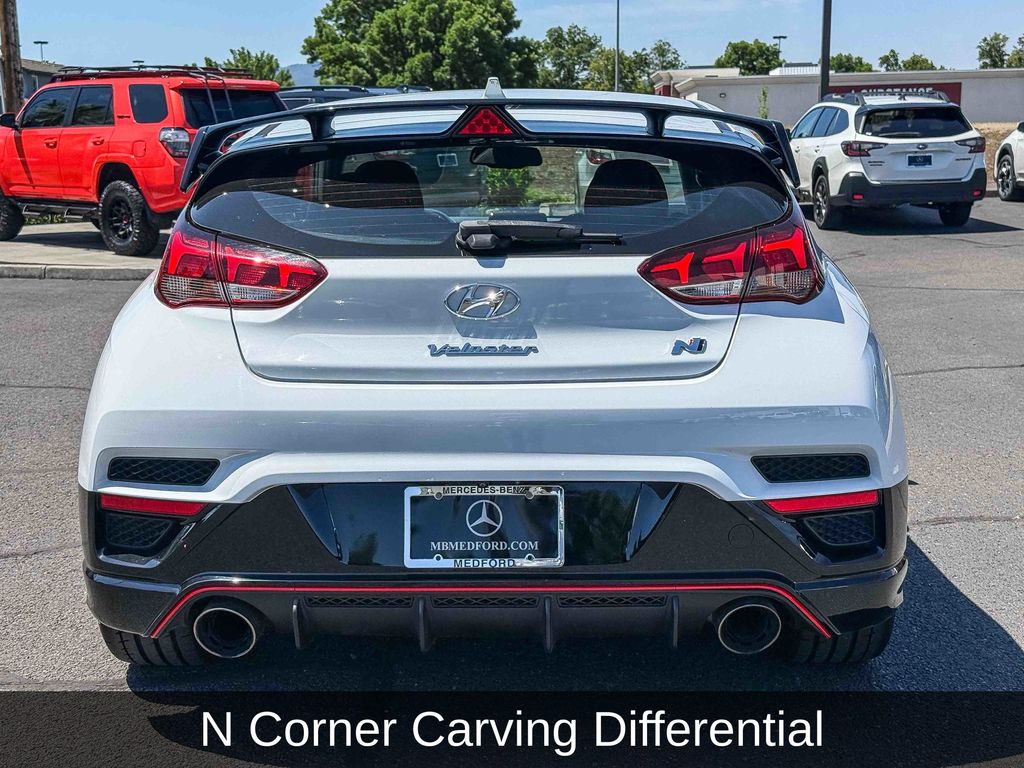 Thumbnail: 2020 Hyundai Veloster - 7