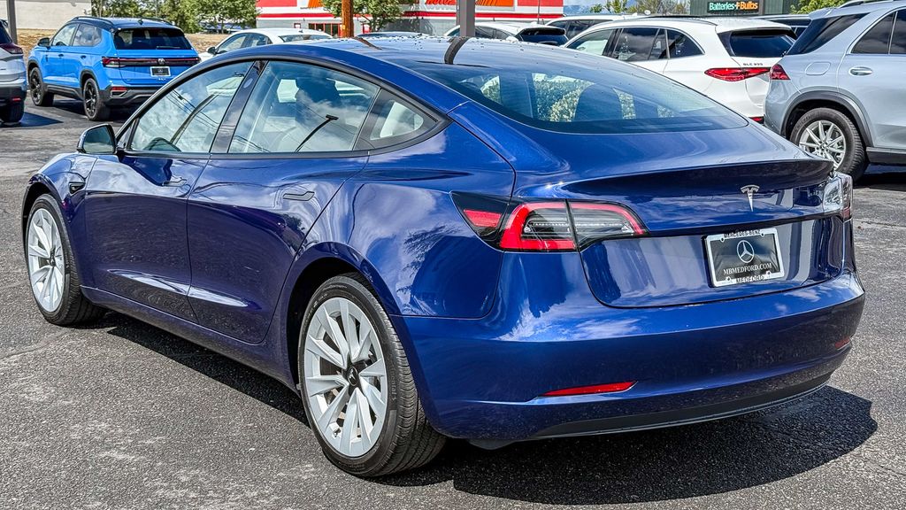 Thumbnail: 2023 Tesla Model 3 - 8