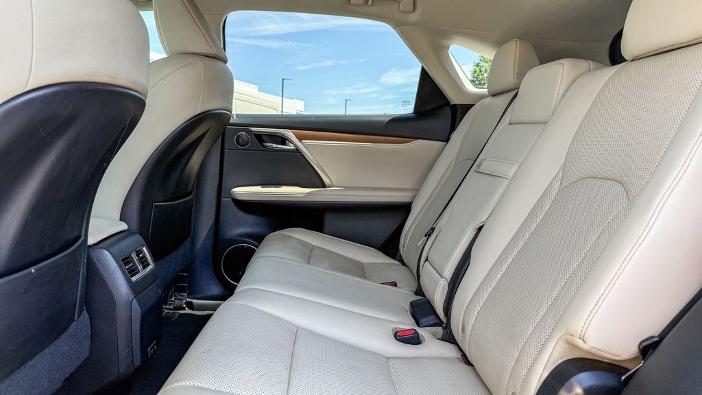 Thumbnail: 2021 Lexus RX - 17