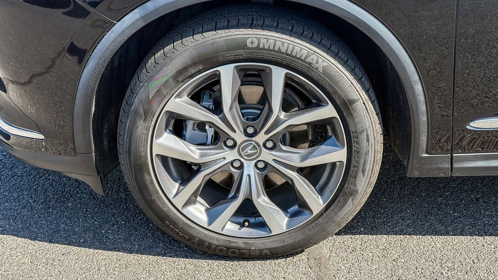 Thumbnail: 2023 Acura MDX - 11