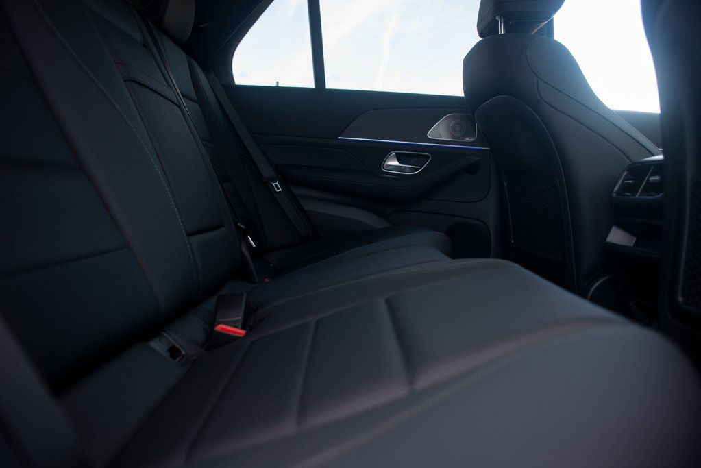 Thumbnail: 2025 Mercedes-Benz GLE - 29