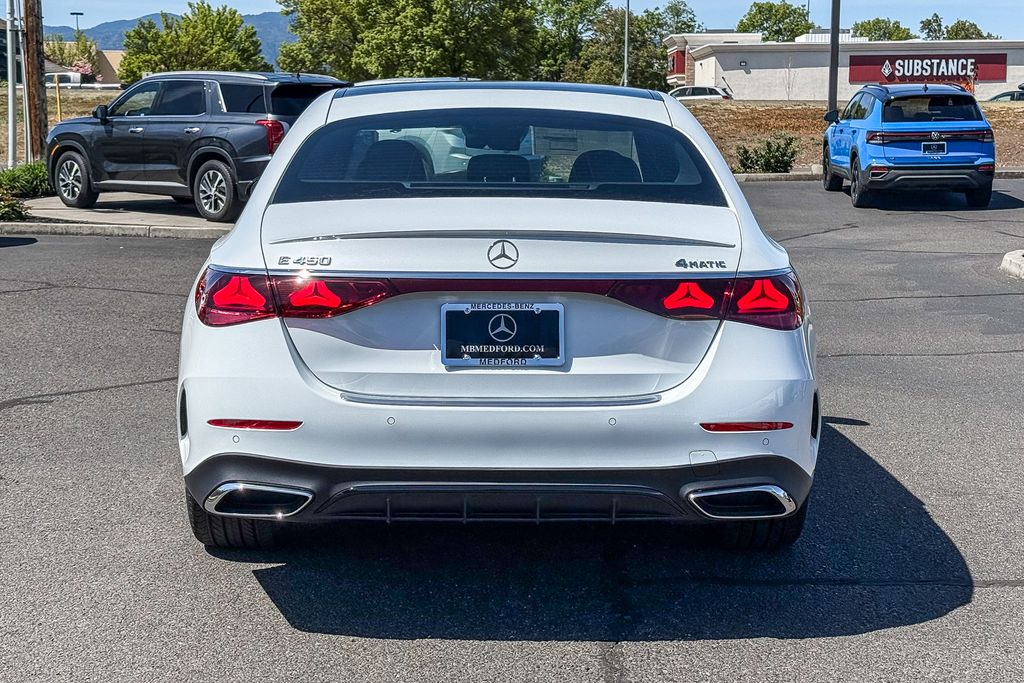 Thumbnail: 2026 Mercedes-Benz E-Class - 6