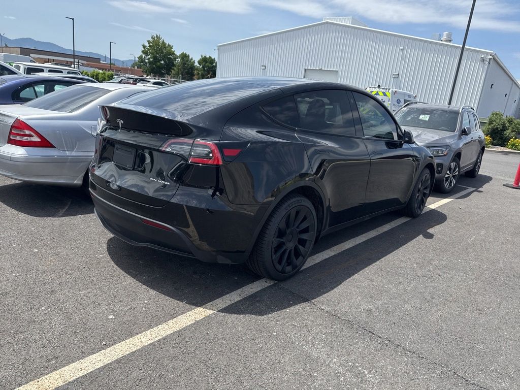 Thumbnail: 2021 Tesla Model Y - 4