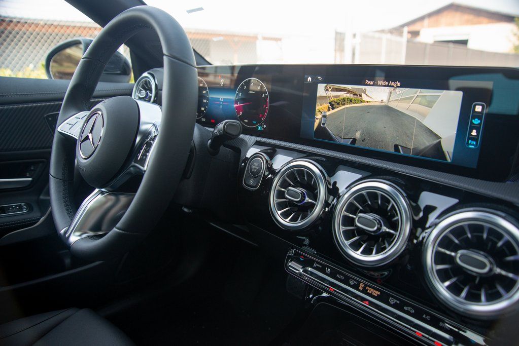 Thumbnail: 2025 Mercedes-Benz CLA - 30