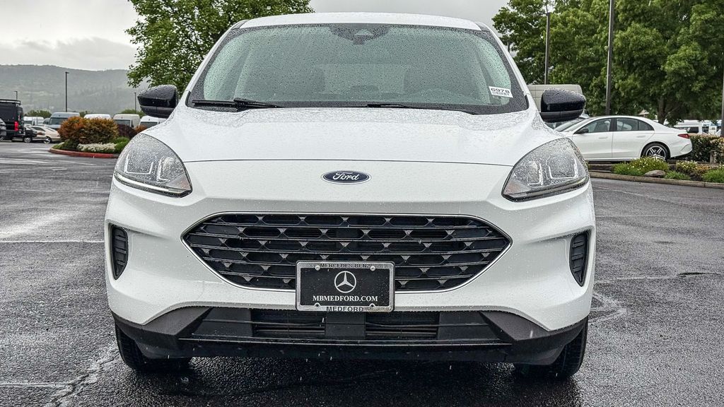 Thumbnail: 2022 Ford Escape - 4