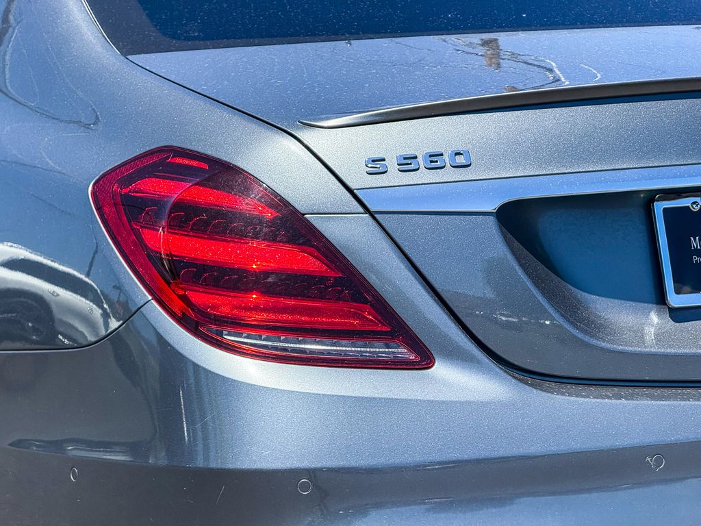 Thumbnail: 2019 Mercedes-Benz S-Class - 8