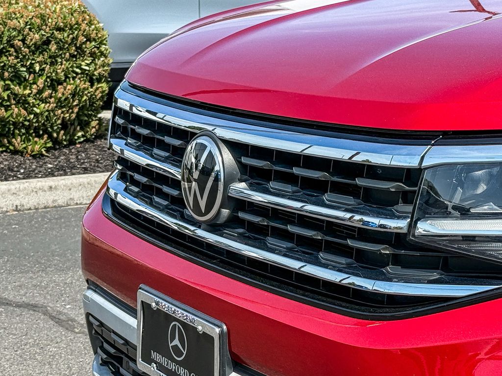 Thumbnail: 2021 Volkswagen Atlas - 2