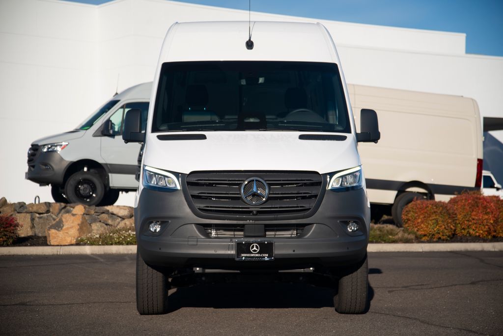 Thumbnail: 2026 Mercedes-Benz Sprinter - 2