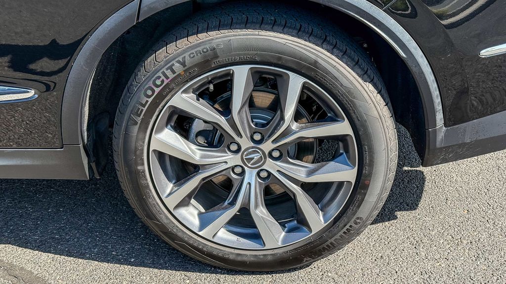 Thumbnail: 2023 Acura MDX - 10