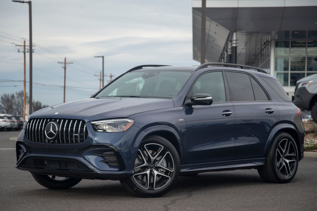 Thumbnail: 2026 Mercedes-Benz GLE - 1