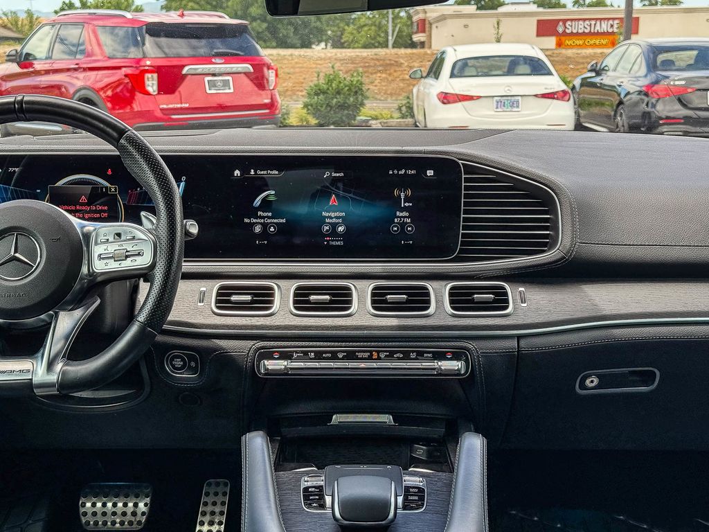 Thumbnail: 2022 Mercedes-Benz GLE - 12