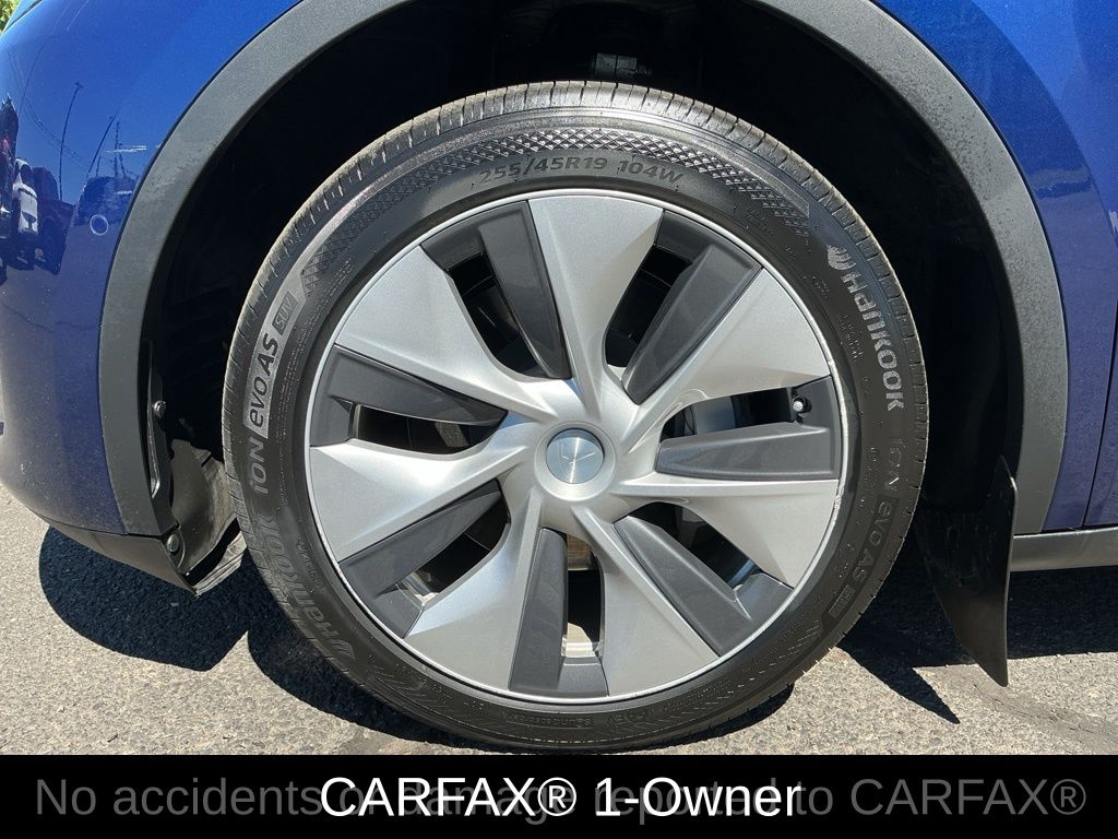 Used 2022 Tesla Model Y Long Range with VIN 7SAYGDEE1NF505342 for sale in Medford, OR