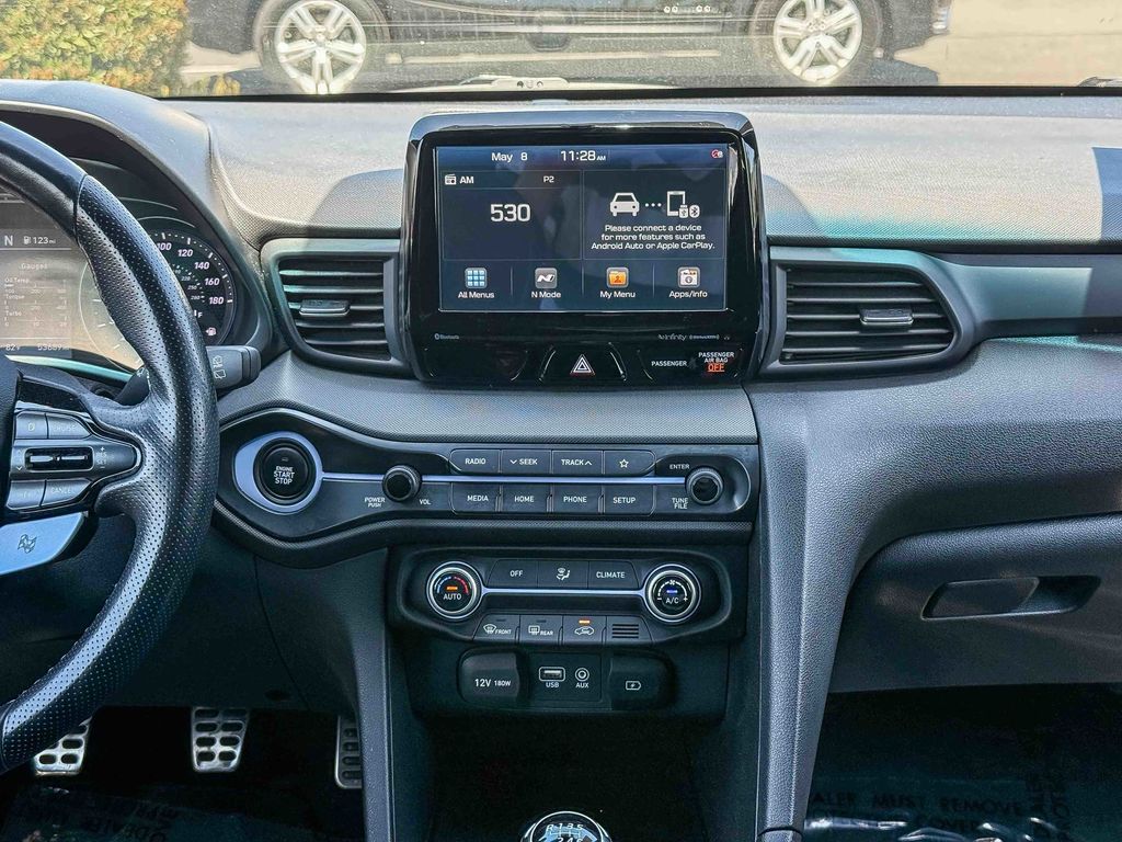Thumbnail: 2020 Hyundai Veloster - 13