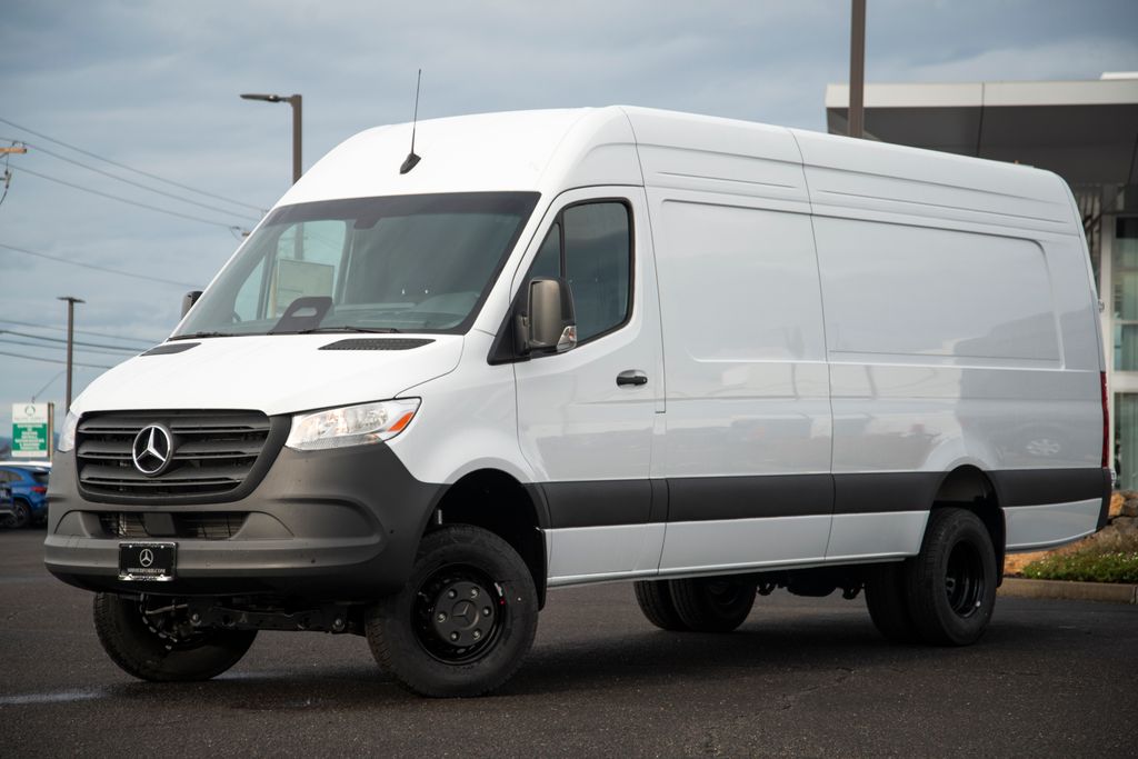 Thumbnail: 2026 Mercedes-Benz Sprinter - 1