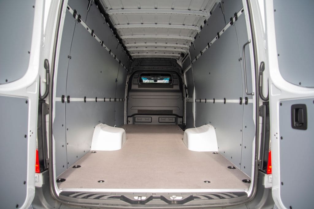 Thumbnail: 2026 Mercedes-Benz Sprinter - 20