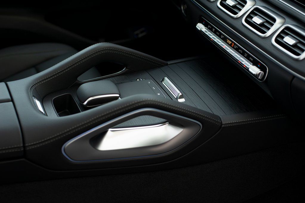 Thumbnail: 2025 Mercedes-Benz GLE - 36