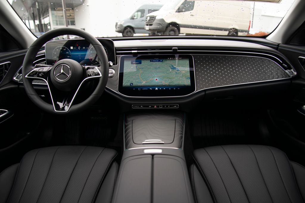 Thumbnail: 2026 Mercedes-Benz E-Class - 17