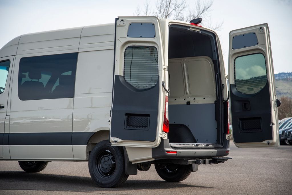 Thumbnail: 2026 Mercedes-Benz Sprinter - 10