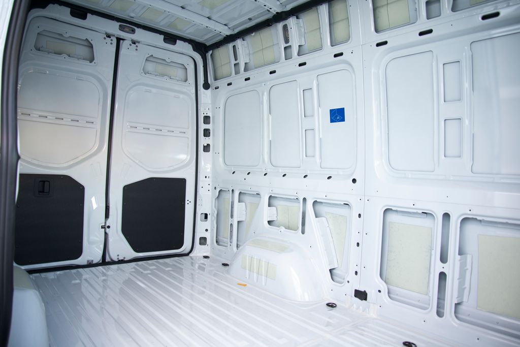 Thumbnail: 2026 Mercedes-Benz Sprinter - 22