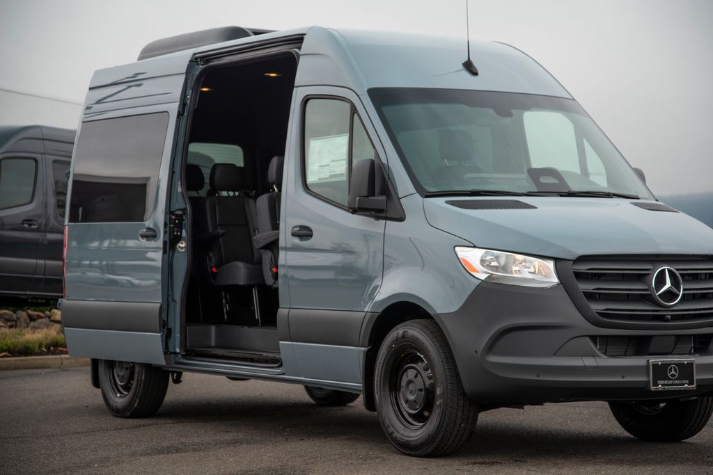 Thumbnail: 2026 Mercedes-Benz Sprinter - 6